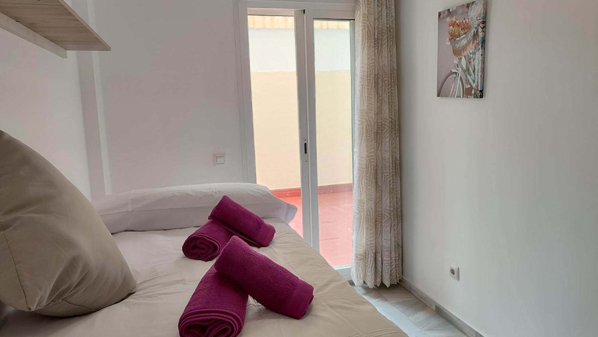 Apartamentos Seneca Junto Al Centro Málaga Buitenkant foto